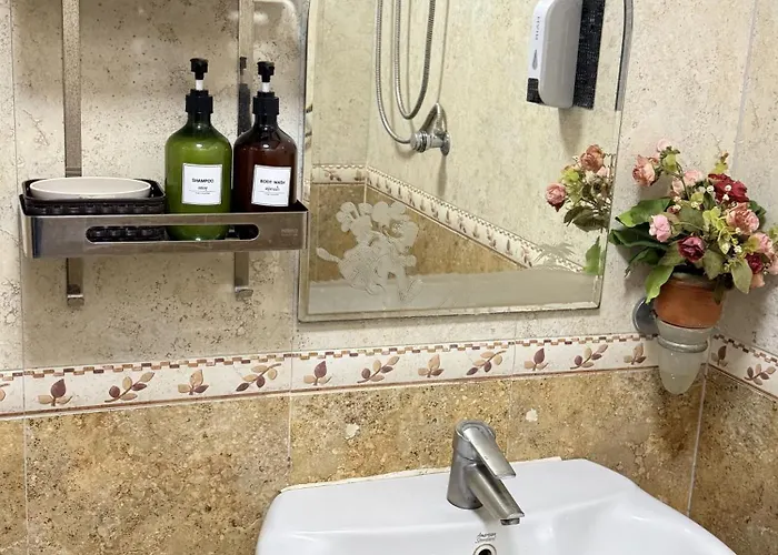 Private In Phatumwan Chula Near Samyan, Chinatown, Jay-o Siam Center, World Middle Of 曼谷
