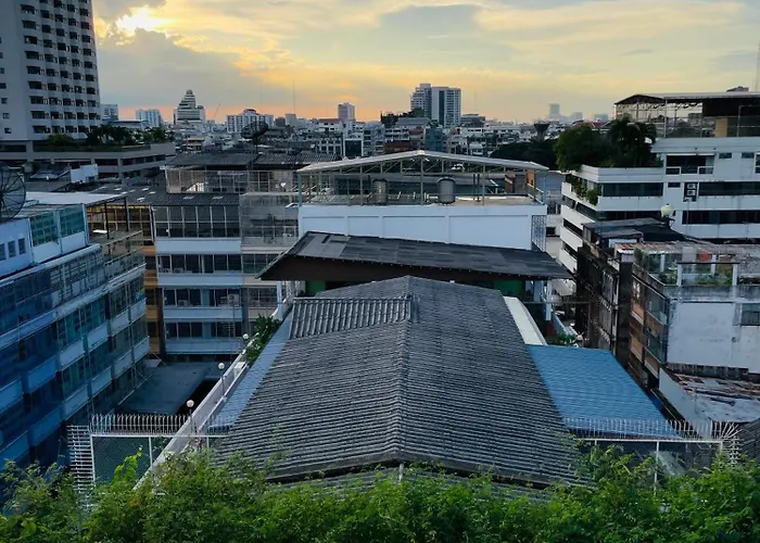 Private In Phatumwan Chula Near Samyan, Chinatown, Jay-o Siam Center, World Middle Of 旅馆 曼谷