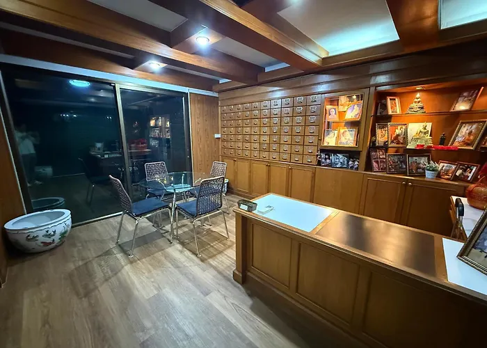 Private In Phatumwan Chula Near Samyan, Chinatown, Jay-o Siam Center, World Middle Of Hostel Bangkok